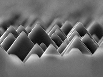 ��Ʒ���������Ƭ����